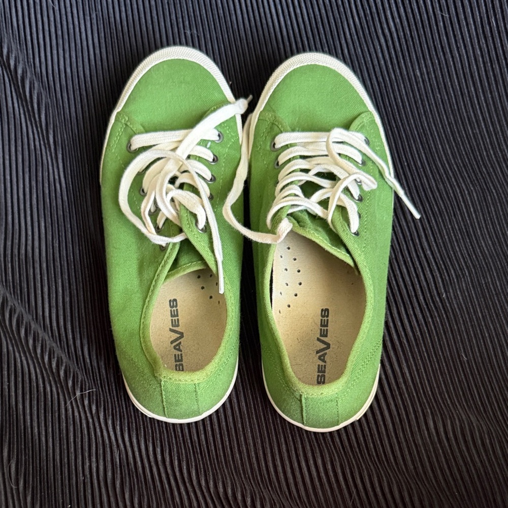 SeaVees Monterey Cactus Green Sneakers with White Accents 8.5 - Picture 4 of 12